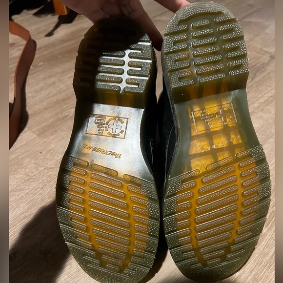 1460 WOMEN'S NAPPA LEATHER LACE UP BOOTS - Picture 4 of 5